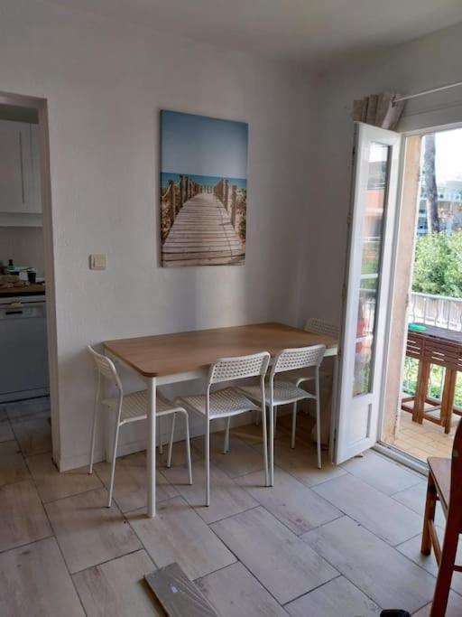 Appartement Port De 耶尔 外观 照片
